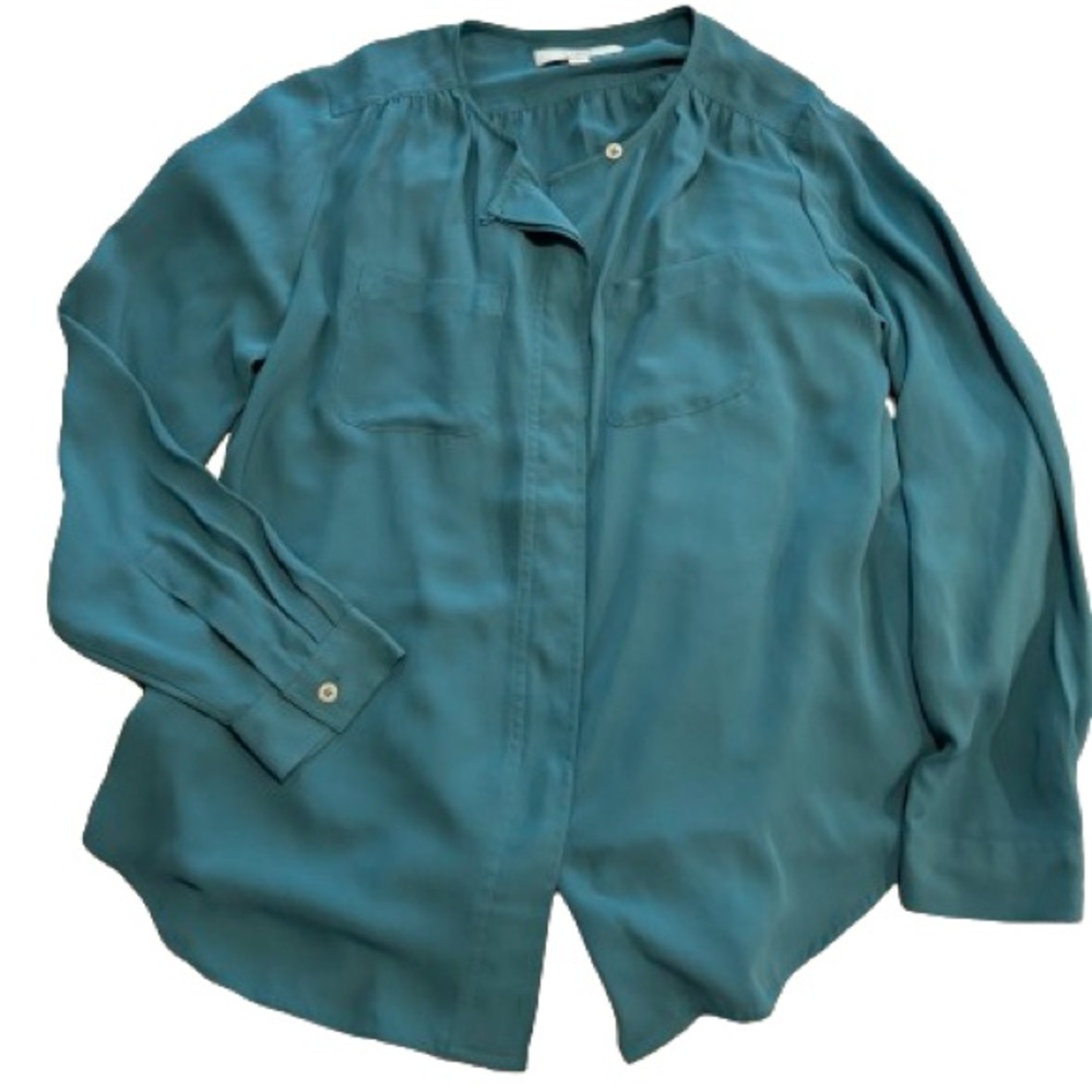 LOFT hidden button blouse, sz M